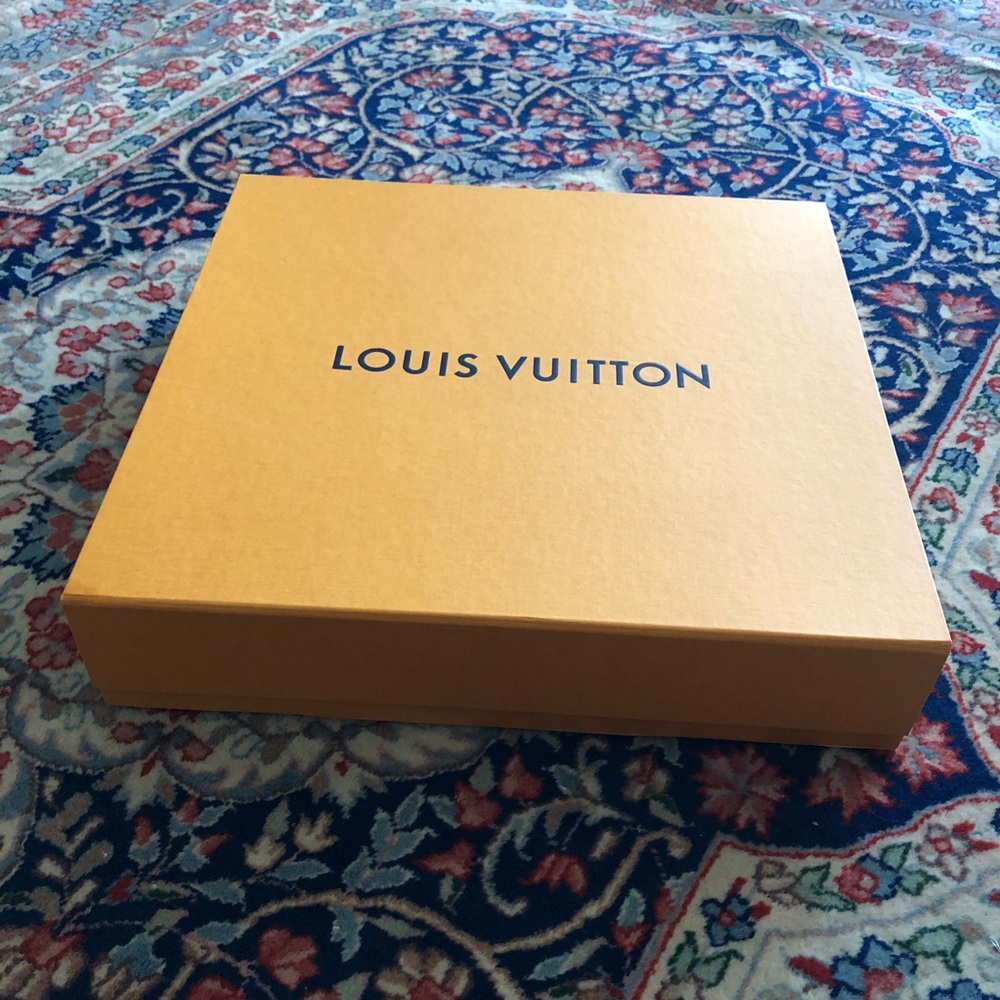 Authentic Louis Vuitton Empty Display Packaging - Picture 12 of 16